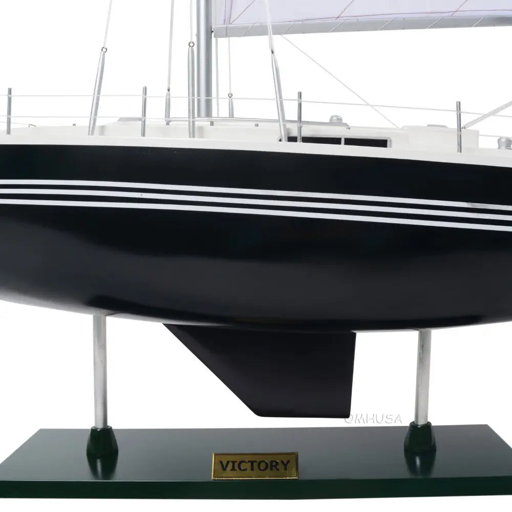 Victory Model Sailing Yacht