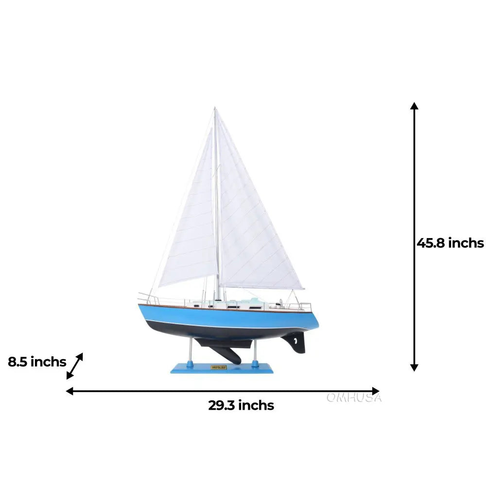 Bristol Yacht Sailboat Model