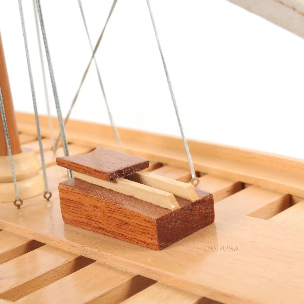 Shamrock Open Hull Model Sailboat