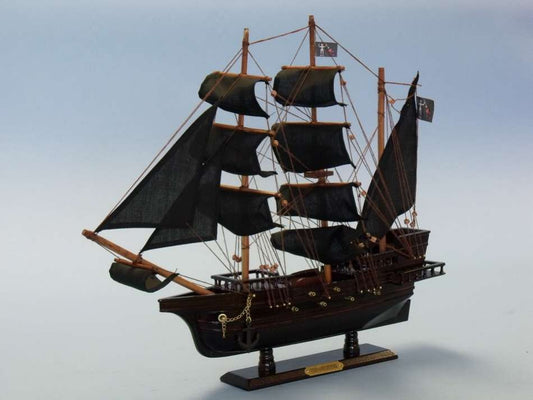 Wooden Blackbeard's Queen Anne's Revenge Model Pirate Ship 20"