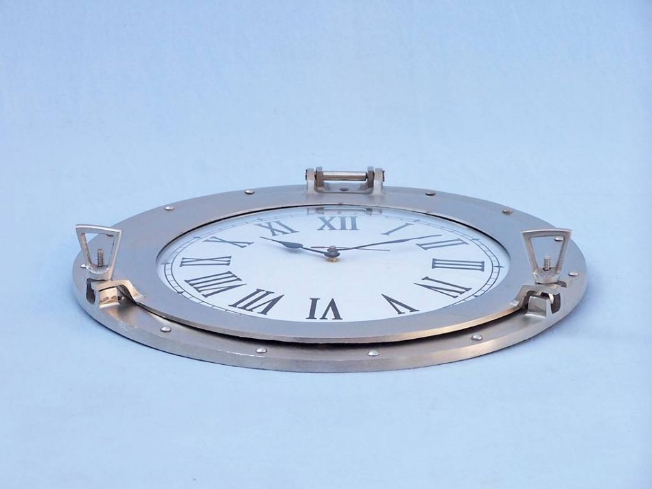 Brushed Nickel Deluxe Class Porthole Clock 17"