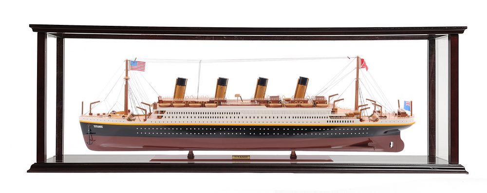 RMS Titanic Model Cruise Ship with Display Case
