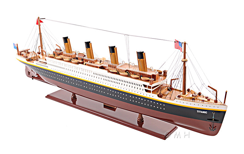 RMS Titanic Model Cruise Ship with Display Case