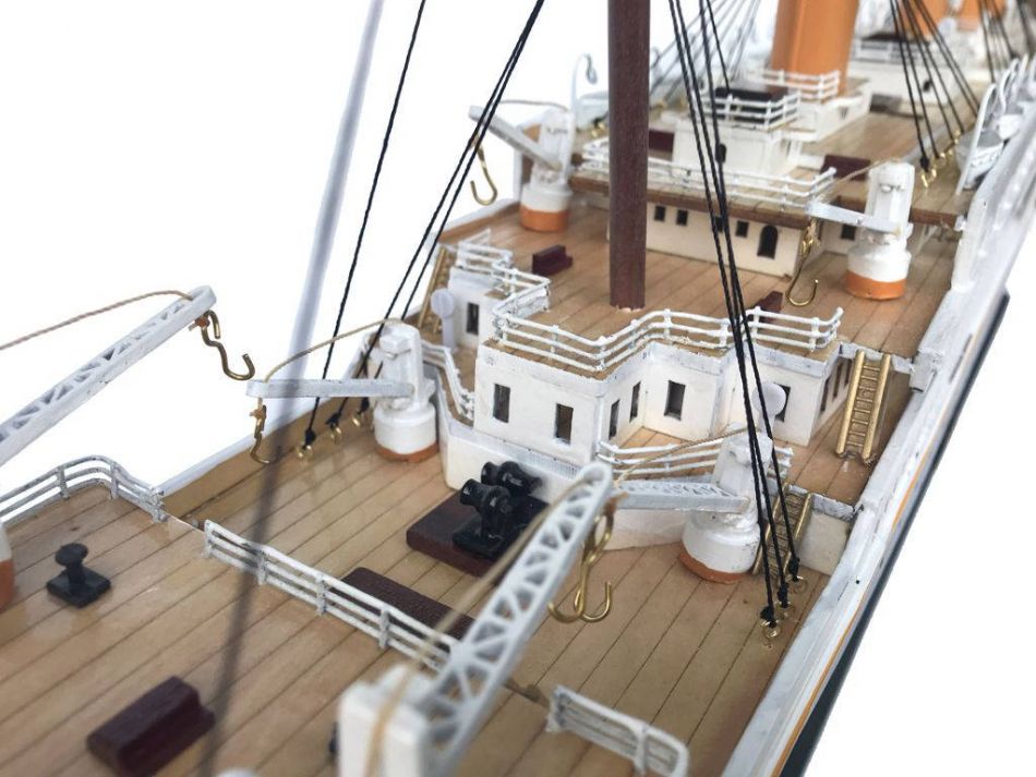 RMS Titanic Model Cruise Ship 40"