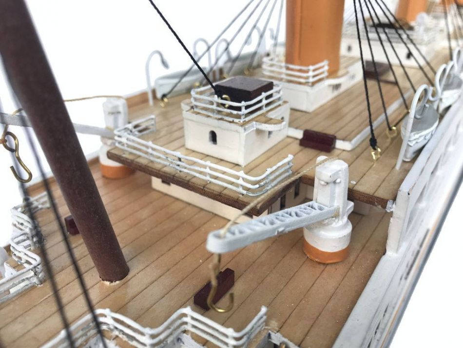 RMS Titanic Model Cruise Ship 40"