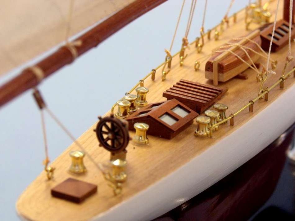 Wooden Columbia Limited Model Sailboat 25"