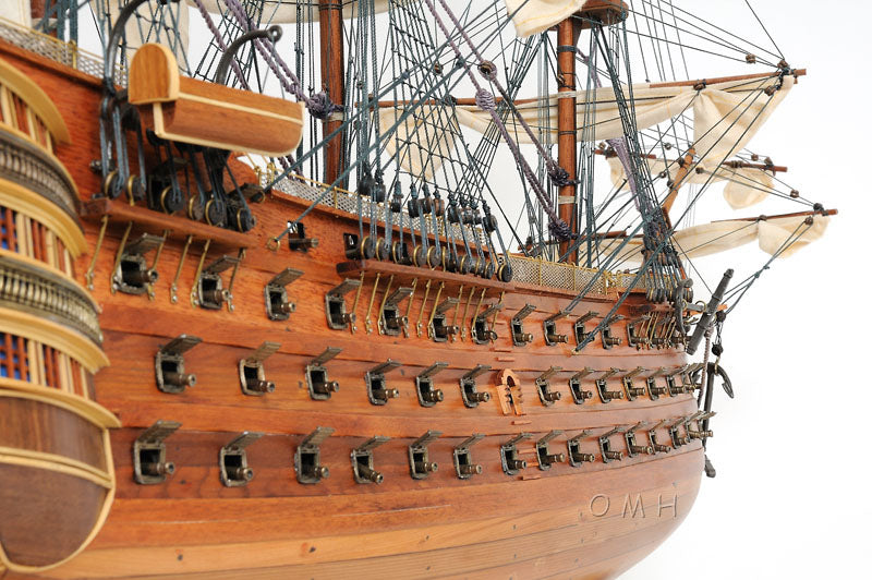 Royal Navy HMS Victory Tall Ship Model