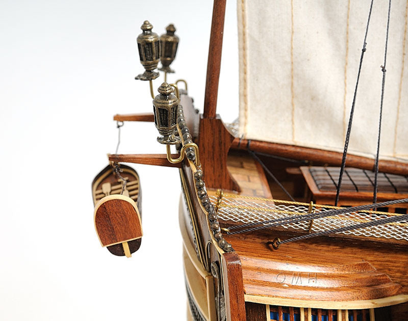 Royal Navy HMS Victory Tall Ship Model