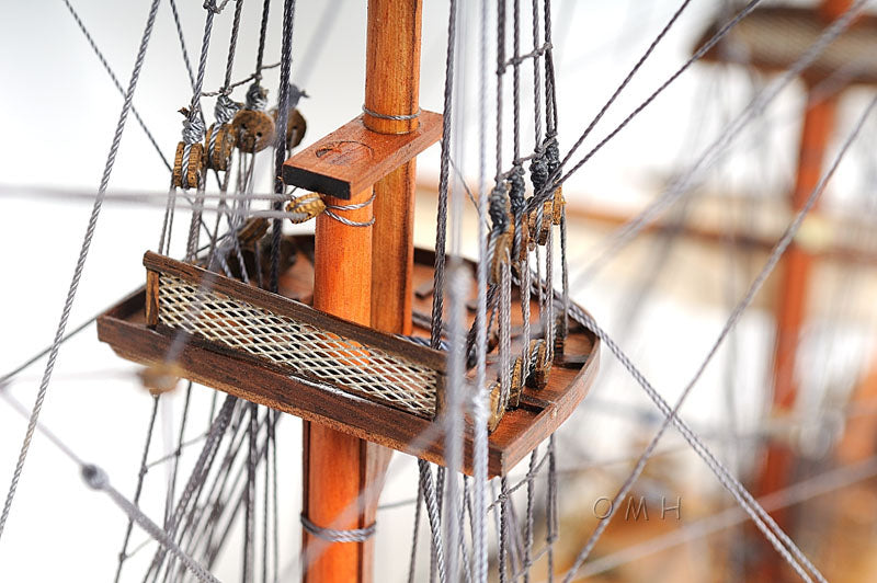 Royal Navy HMS Victory Tall Ship Model