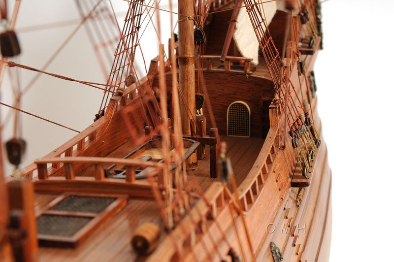 Arabella Ship Model