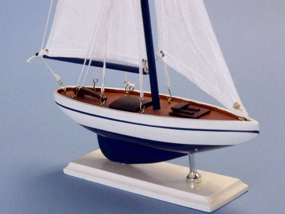 Wooden Blue Pacific Sailer Model Sailboat Decoration 17"