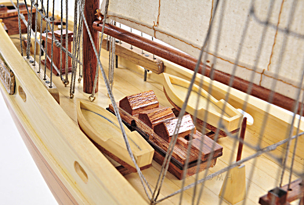 Bluenose II Fully Assembled-Y211